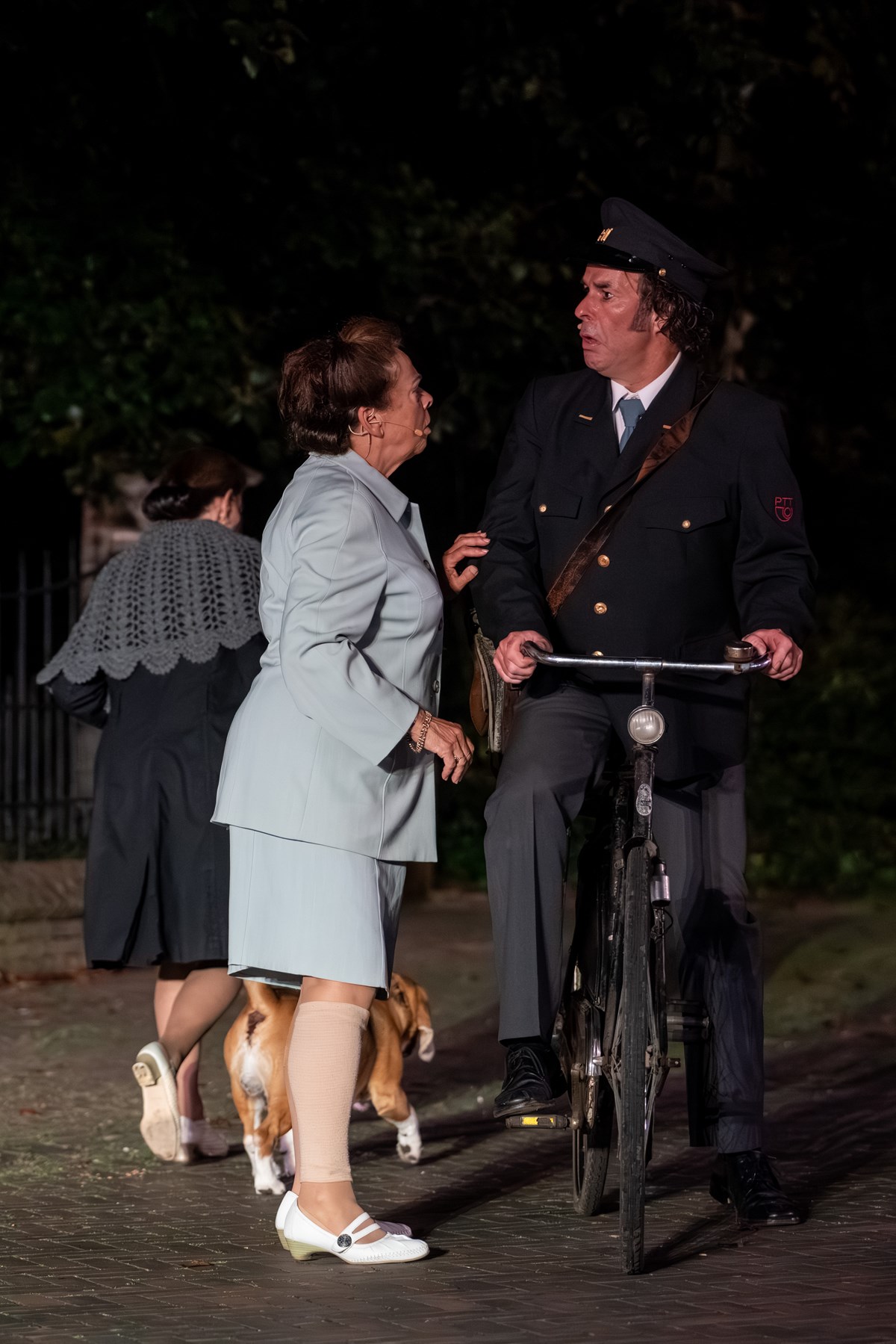 Dorpsgeheimen 100 jaar EMM