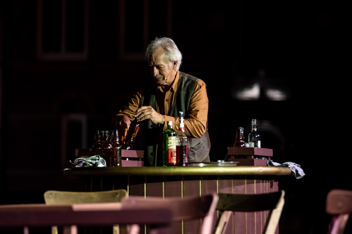 Dorpsgeheimen 100 jaar EMM